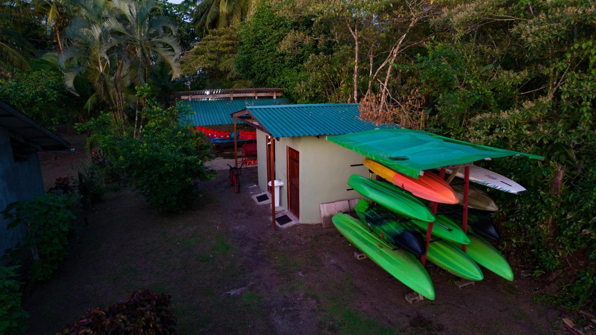 Hostel Tortuguero 7Backpackers Dış mekan fotoğraf
